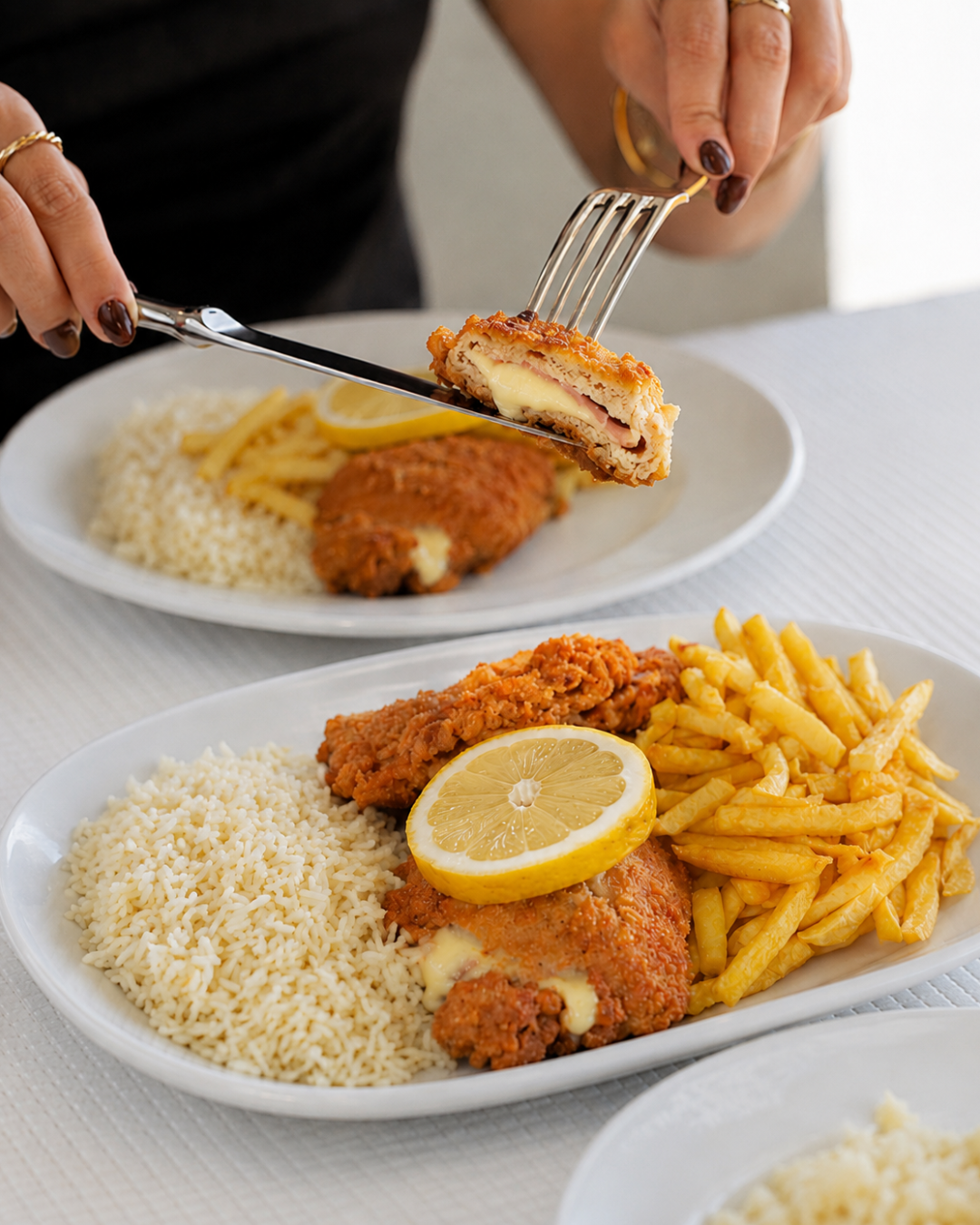 Dindão breaded chicken with rice and fries, final edited version
